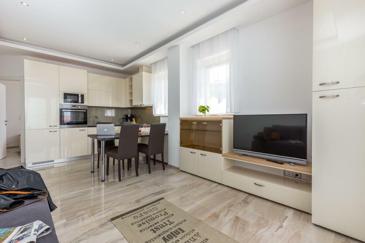 Luxury Apartments Kostrena With Pool 외부 사진