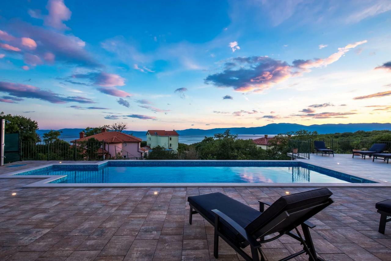 Luxury Apartments Kostrena With Pool 외부 사진